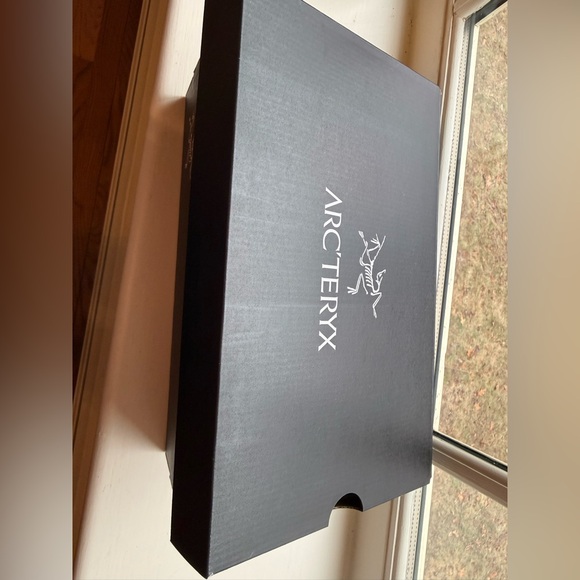 Arc’teryx Women’s Norvan 9 Trail Running Shoe – Rose - Picture 3 of 11